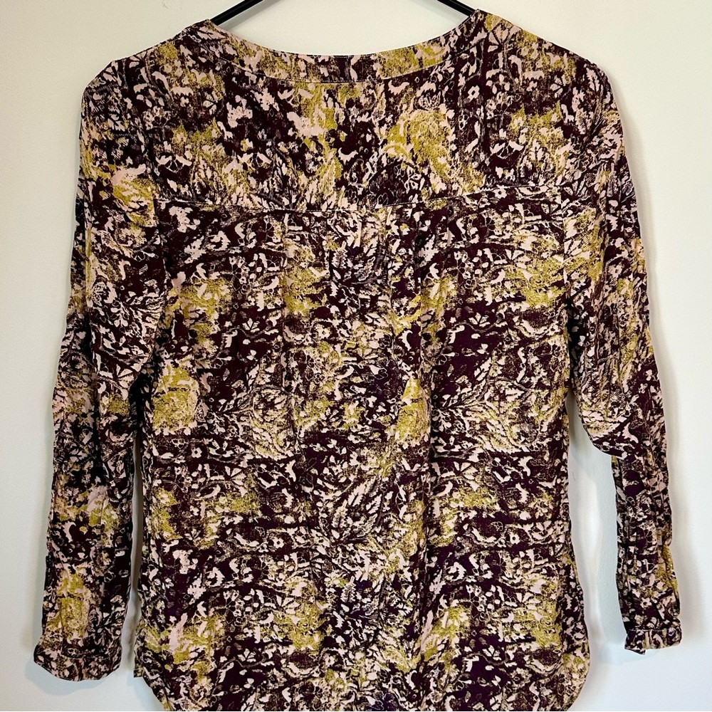 Hinge Lightweight V-Neck Patterned Blouse - Size:… - image 5